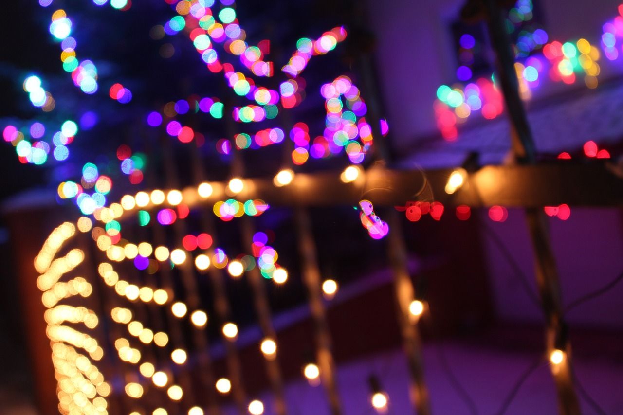 Nowoczesne dekoracje świąteczne z funkcją LED