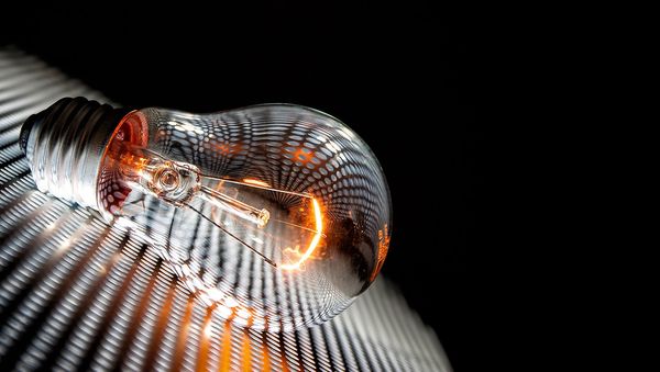 Na co zwrócić uwagę przy wyborze oświetlenia do domu z myślą o oszczędzaniu energii?